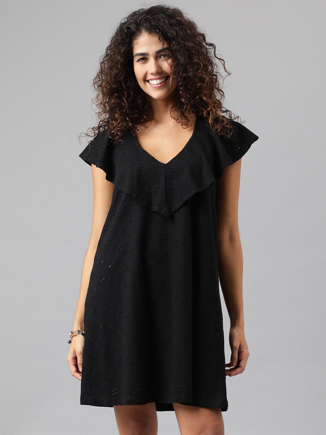 

ANAI V-Neck Flared Sleeves Cotton A-Line Dress, Black