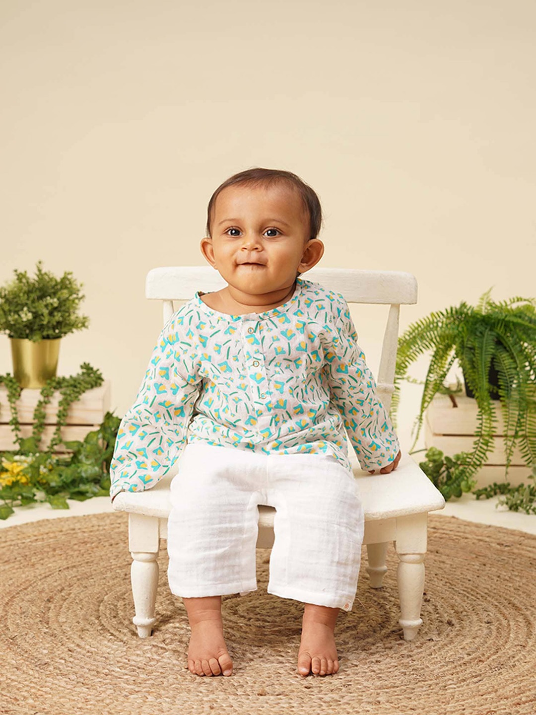 

GREENDIGO Boys Printed Regular Kurta with Pyjamas, White