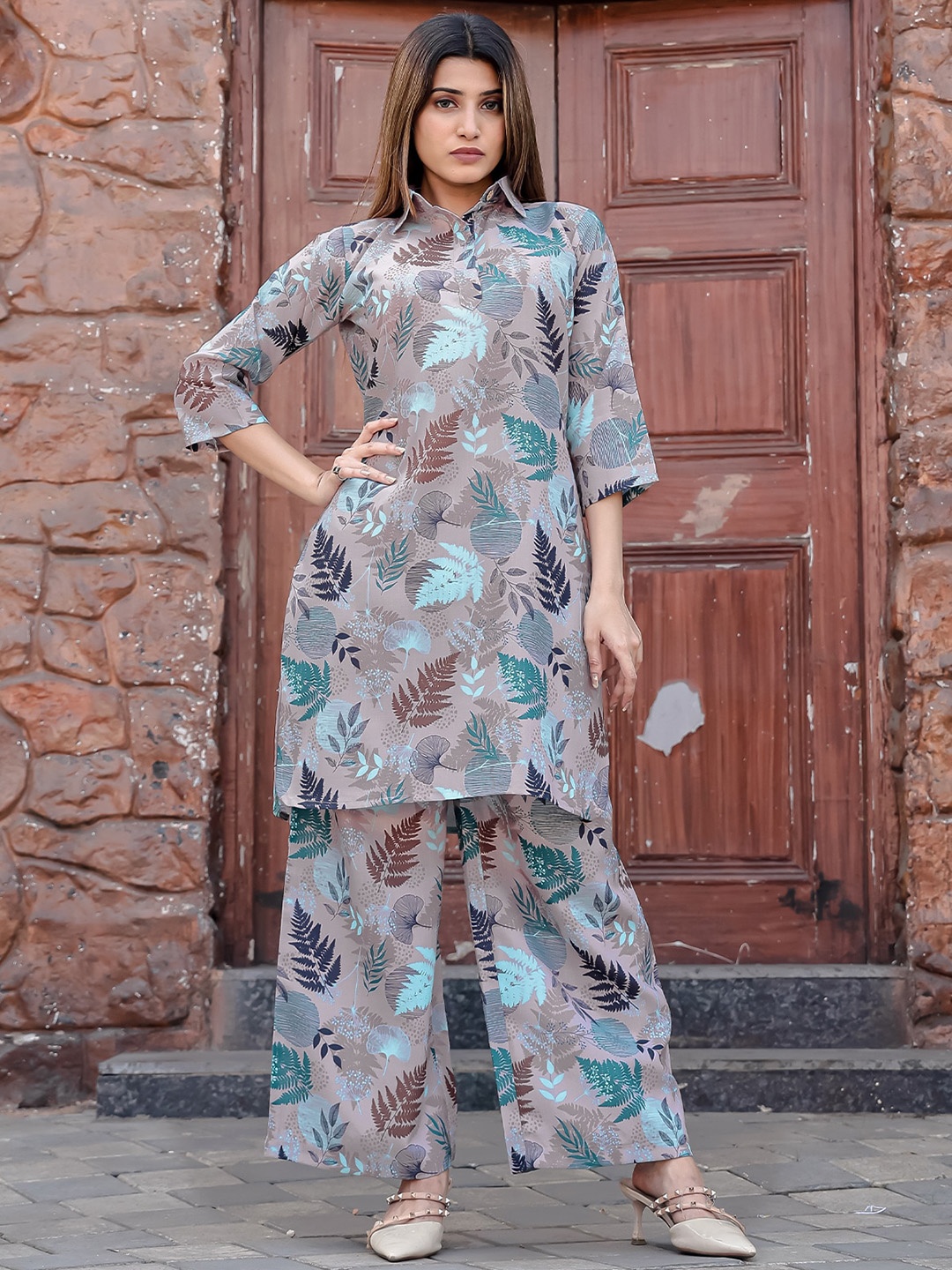 

ODETTE Floral Printed Tunic With Palazzos Co-Ords, Grey