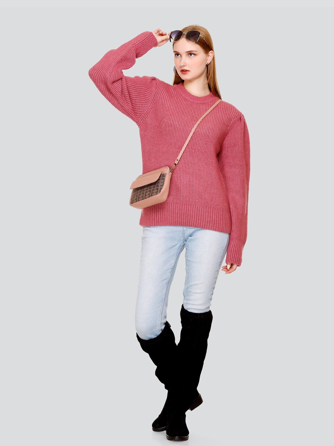 

GOSHA & MAU Self Designed Round Neck Woollen Pullover, Pink
