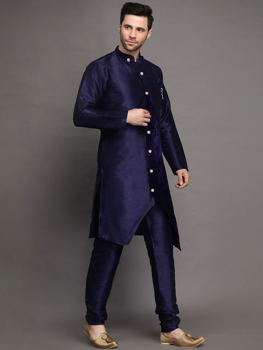 

Utsav Fashion Mandarin Collar Layered Kurta with Churidar, Navy blue