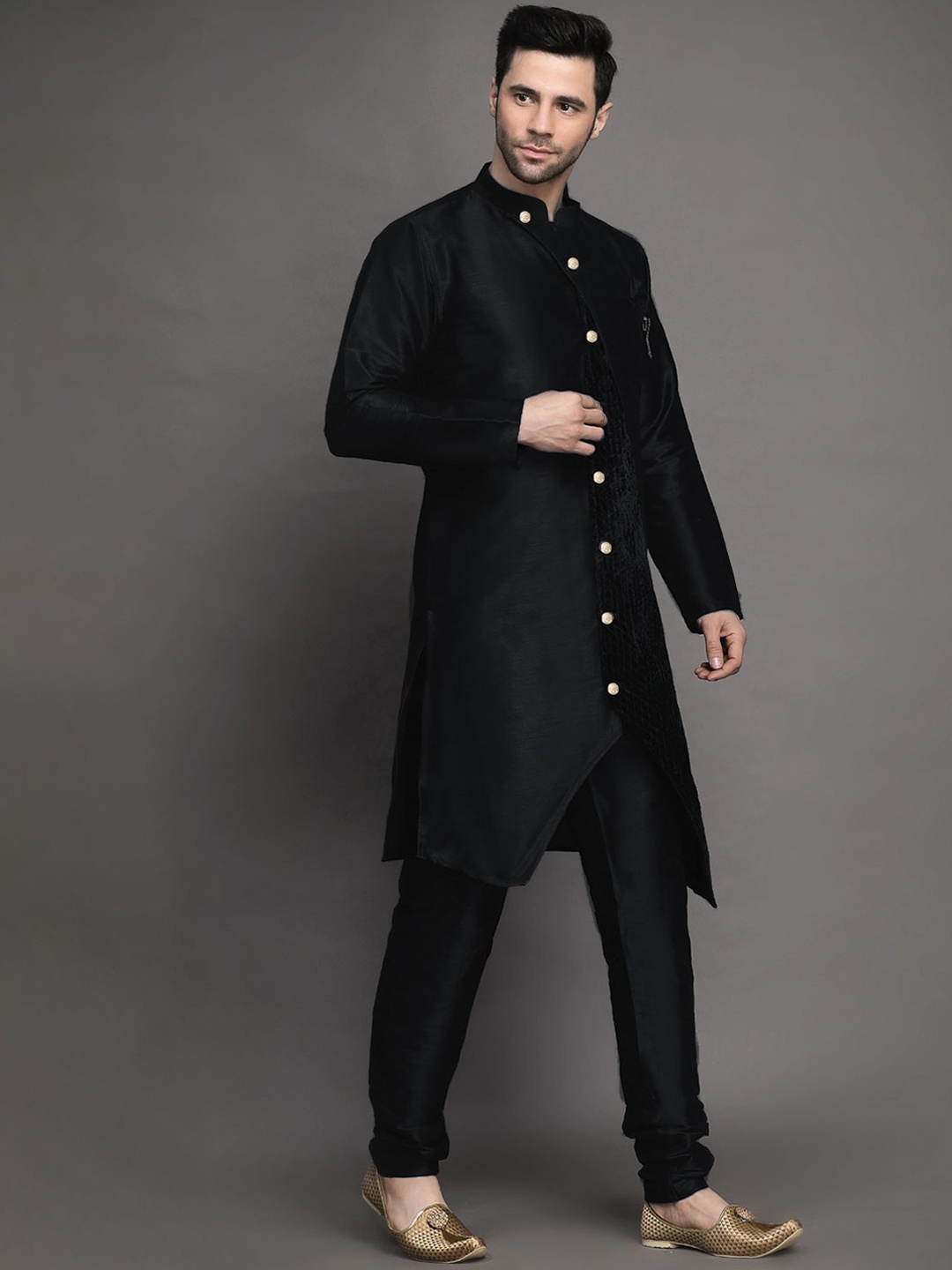 

Utsav Fashion Mandarin Collar Layered Kurta with Churidar, Black