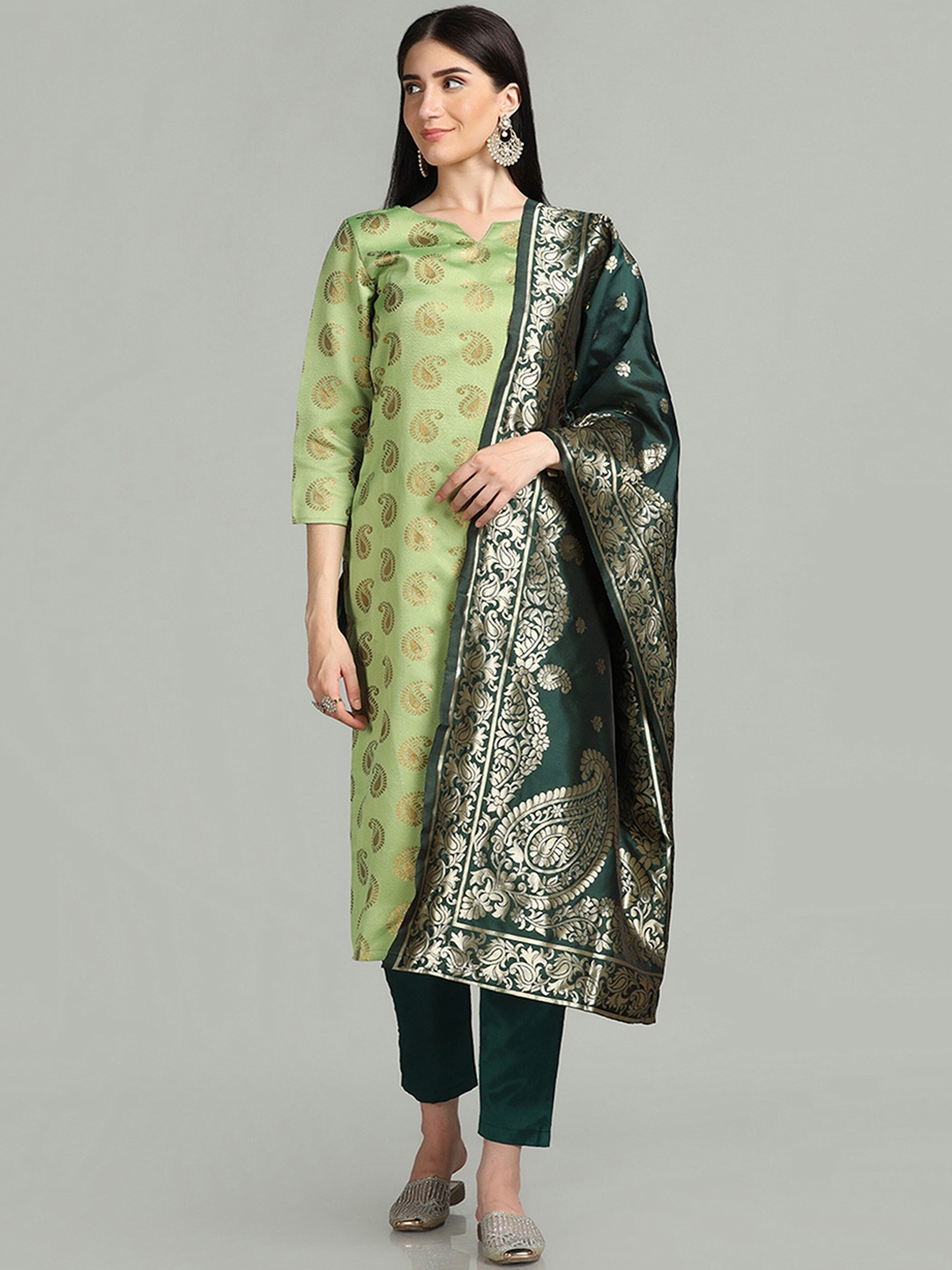 

Shaily Notched Neck Ethnic Woven Design Straight Kurta with Trouser & Dupatta, Green