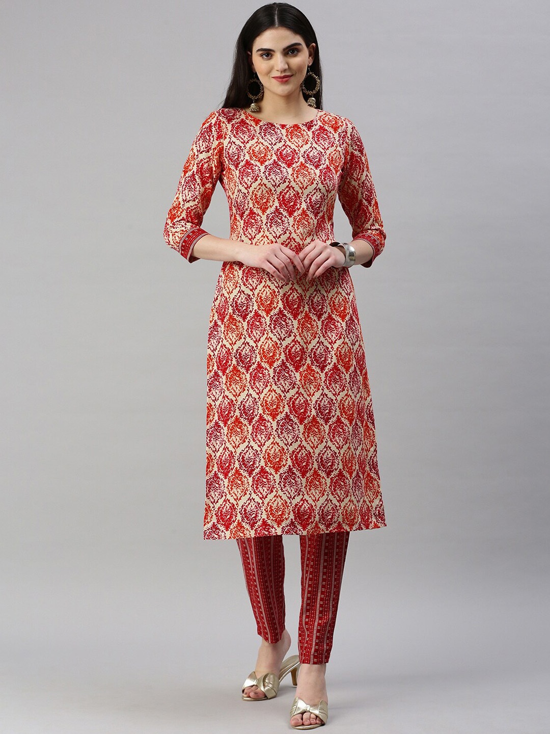 

Shaily Cream & Orange Ethnic Motifs Printed Straight Kurta With Trouser
