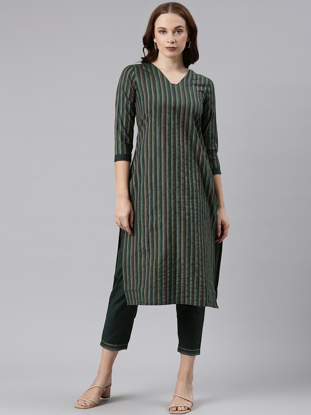 

Shaily V-Neck Striped Regular Kurta with Trousers, Green