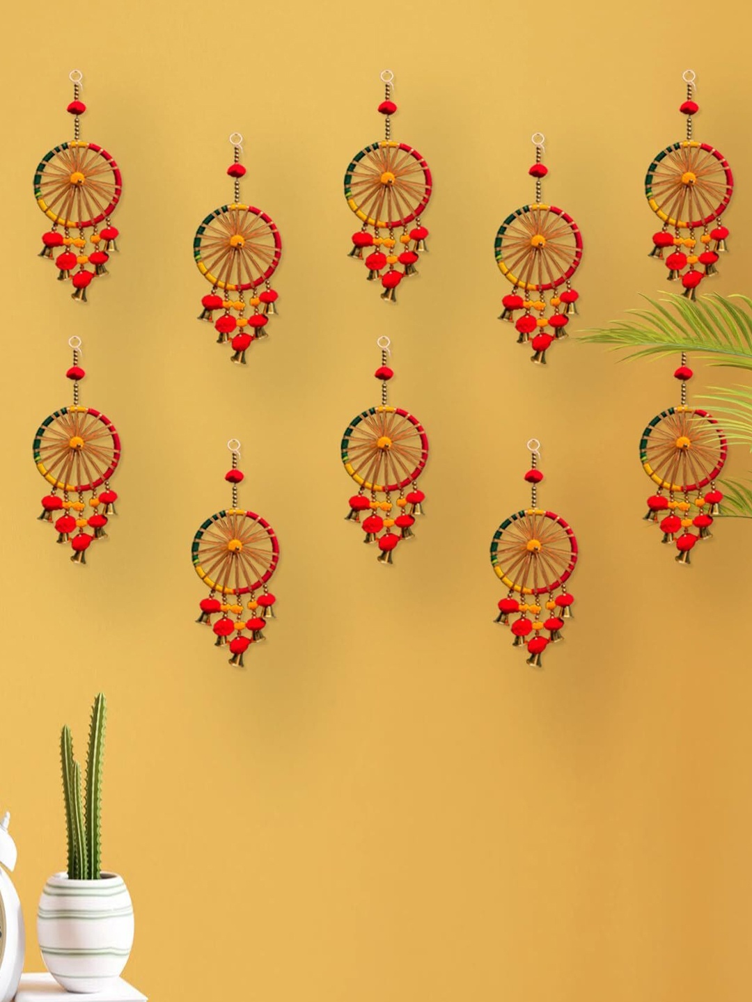 

Special You Red & Green 10 Pieces Textured Chakra Latkan