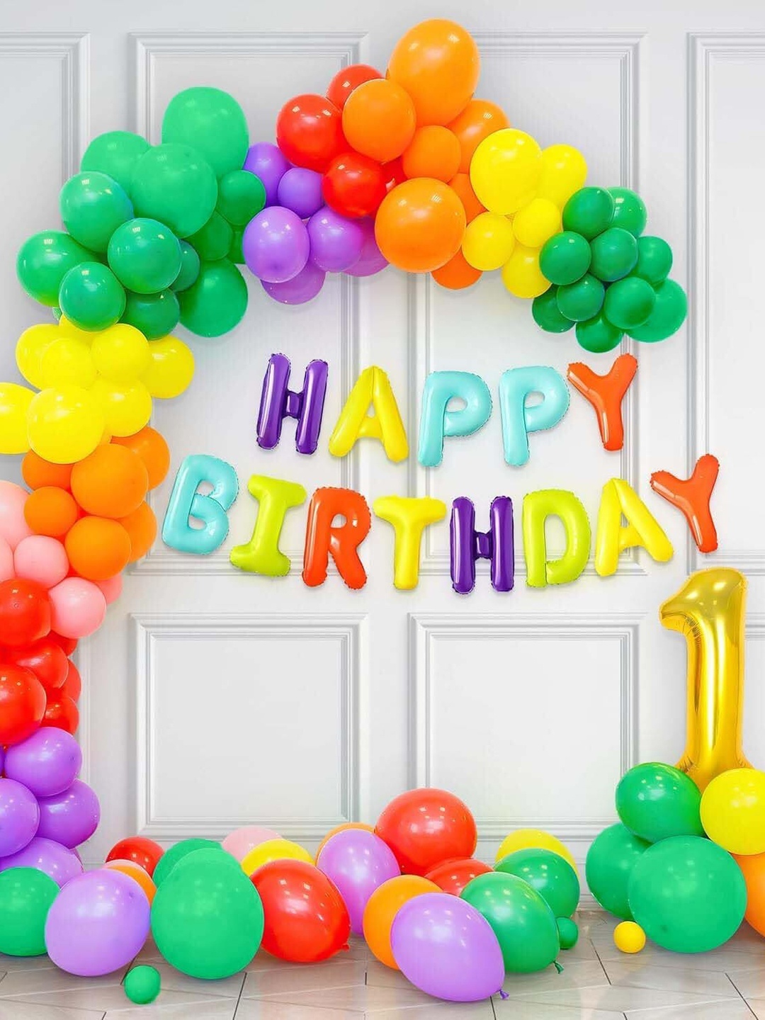 

Special You Red & Green 64 Pieces Birthday Decoration Kit