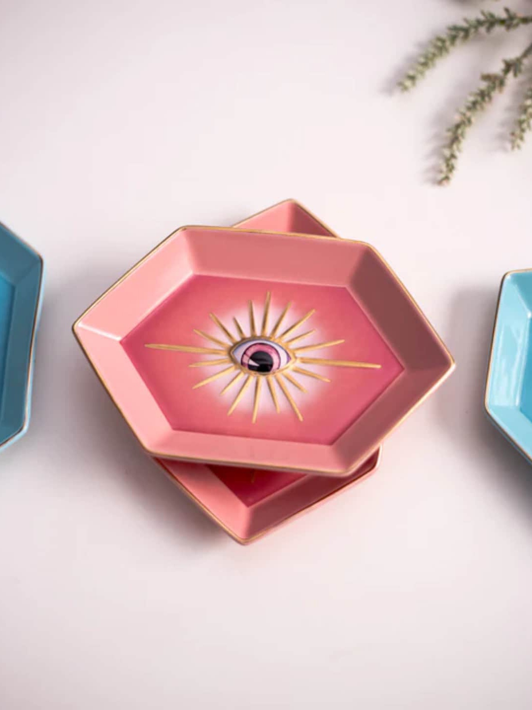 

THEDECORKART Pink Ceramic Jewellery Organiser