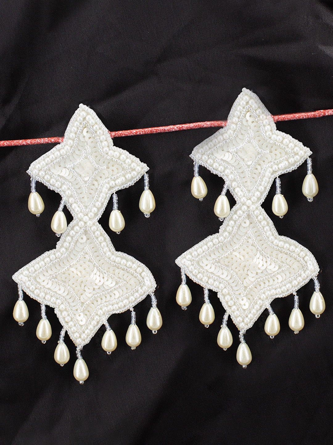 

PRIVIU Beaded Drop Earrings, White