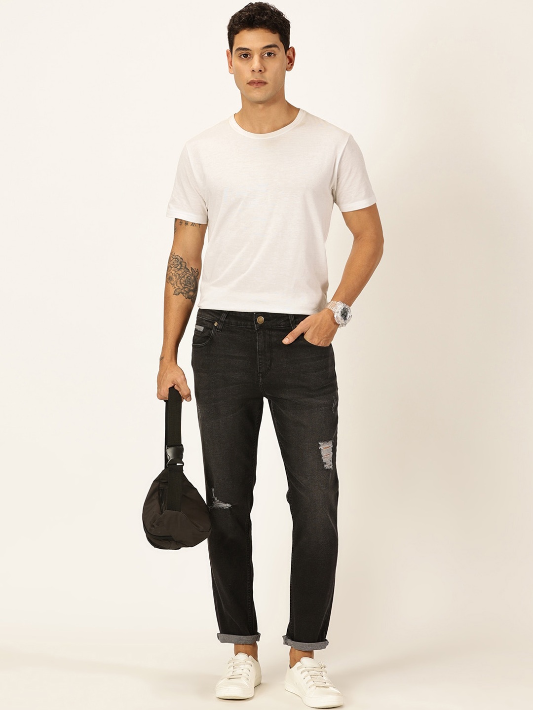 

Mast & Harbour Men Original Slim Fit Mildly Distressed Stretchable Jeans, Black
