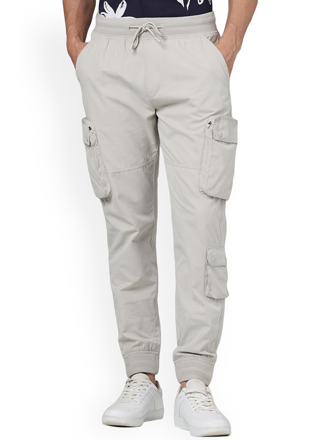 

Celio Men Mid-Rise Cargos Trousers, Beige