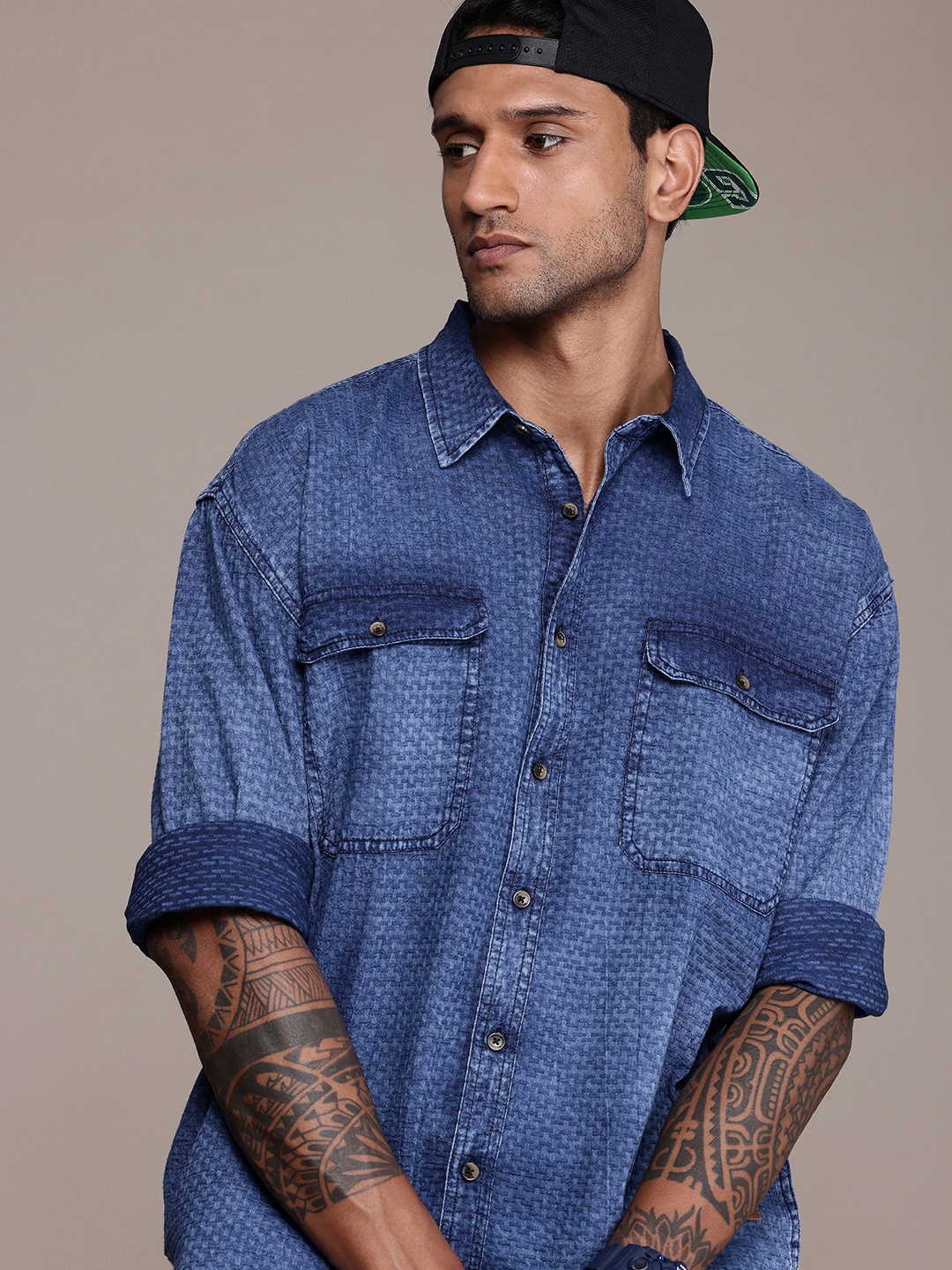 

Roadster Men Oversized Pure Cotton Denim Casual Shirt, Navy blue