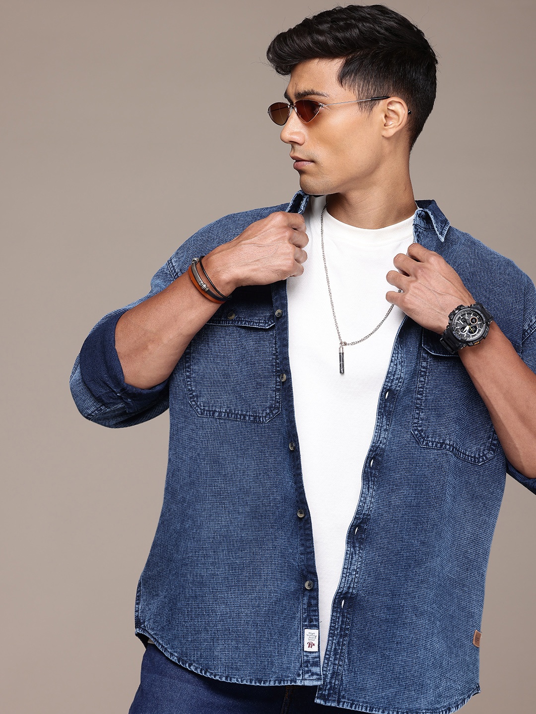Roadster Men Oversized Pure Cotton Denim Casual Shirt, Navy blue