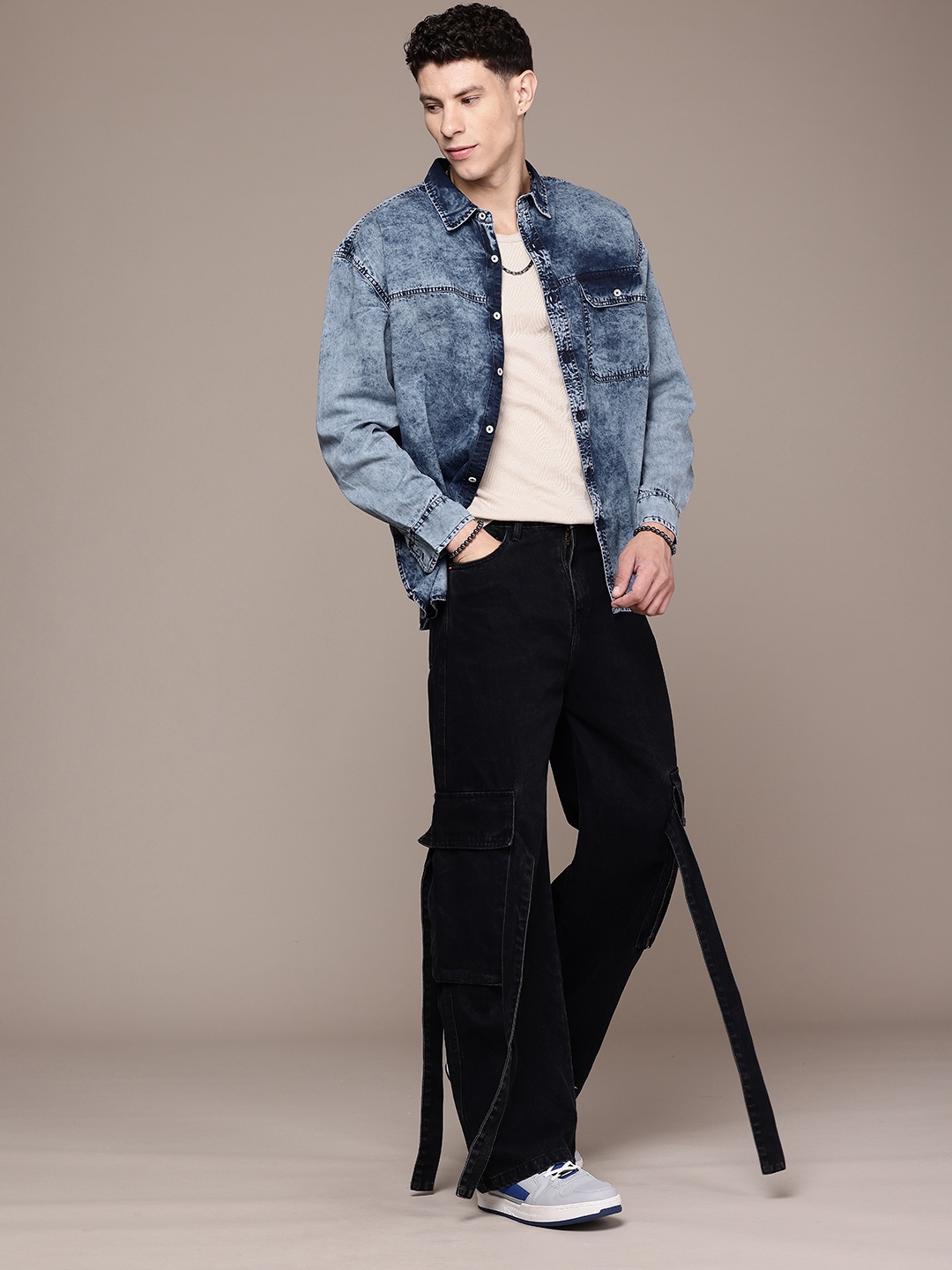 Roadster Men Faded Oversized Denim Casual Shirt, Navy blue