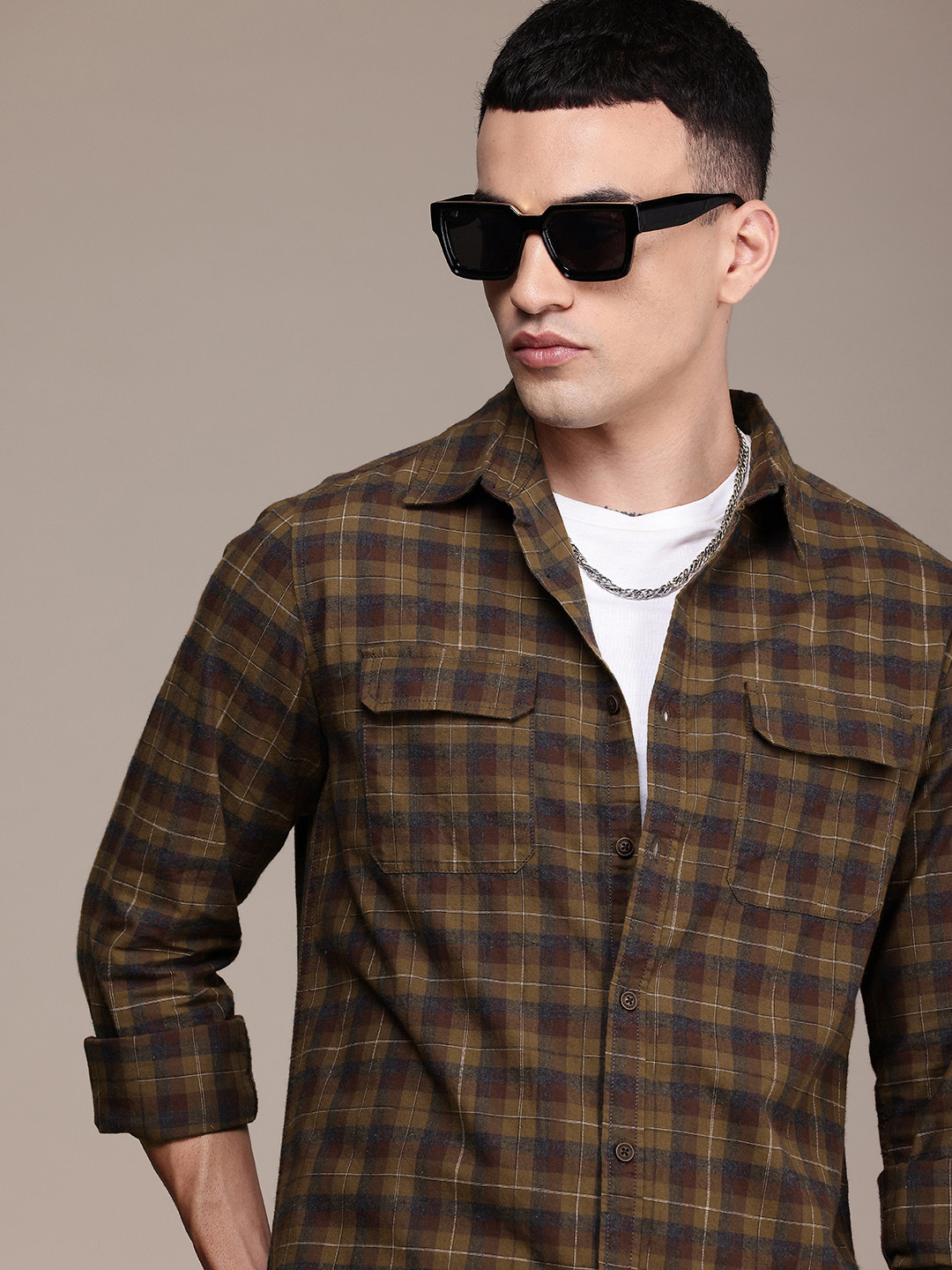 

Roadster Men Checked Pure Cotton Casual Shirt, Brown