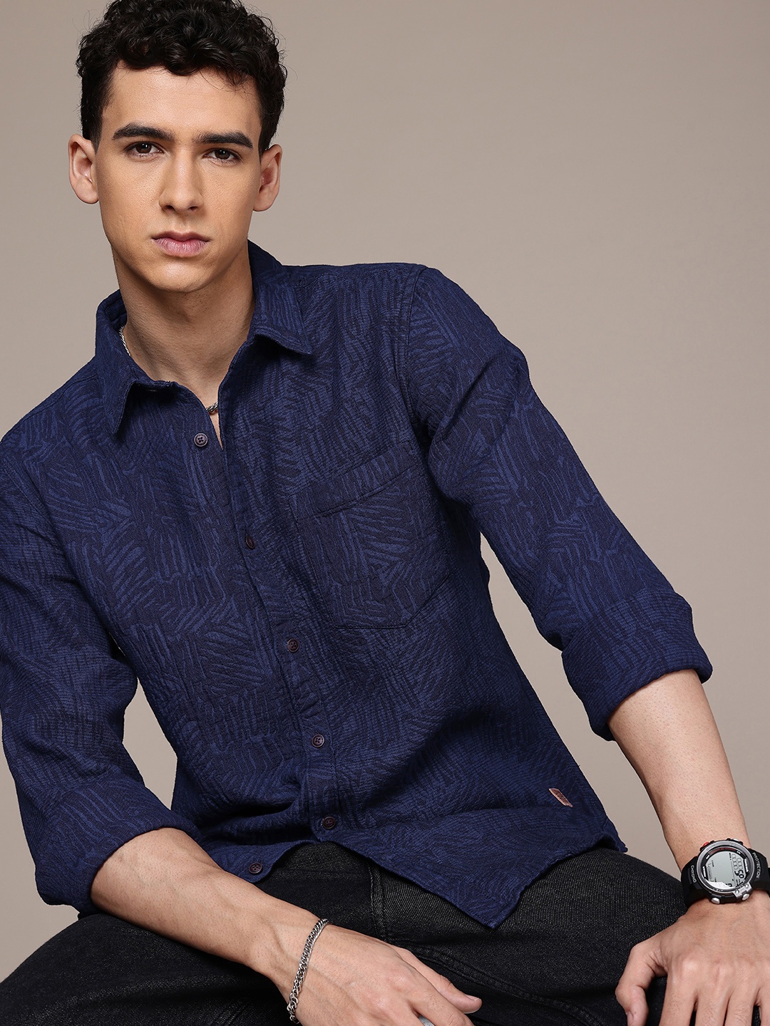 

The Roadster Life Co. Self Designed Casual Shirt, Navy blue