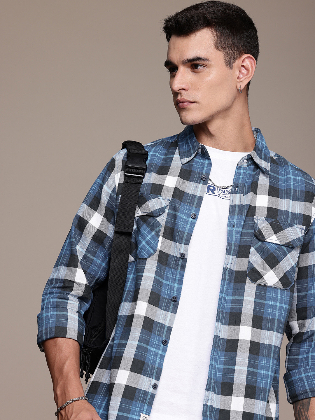 

The Roadster Lifestyle Co. Checked Pure Cotton Casual Shirt, Blue