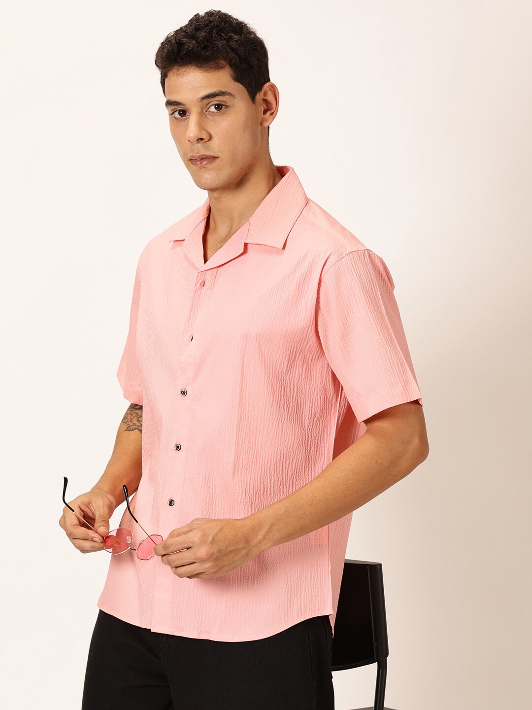 

Thomas Scott Premium Slim Fit Self Design Textured Cuban Collar Casual Shirt, Pink