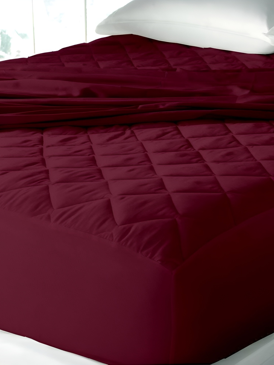 

Comfowell Maroon Quilted Cotton Fitted King Size Water Resistant Mattress Protector