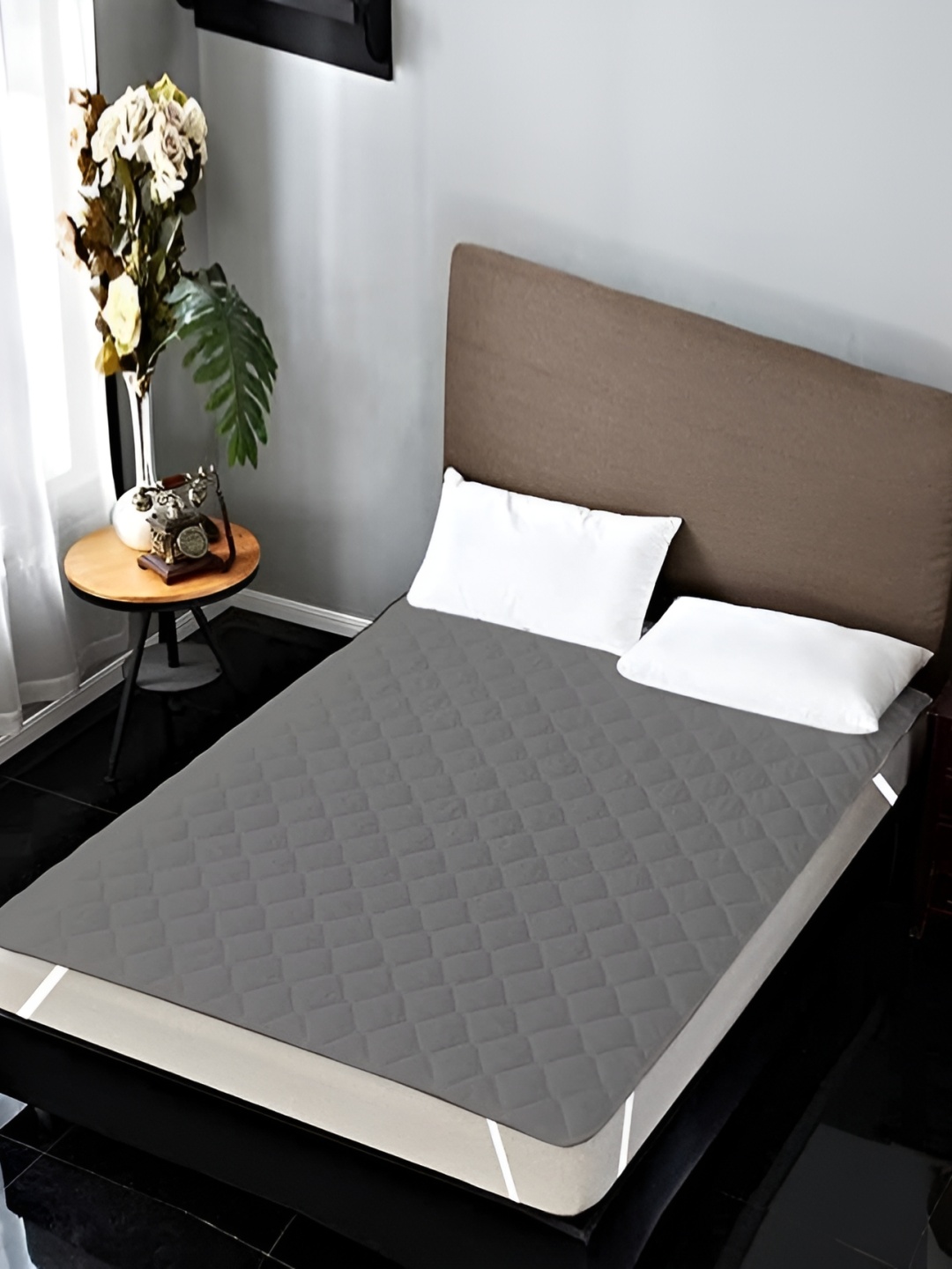 

Comfowell Grey Water Resistant Single Mattress Protector