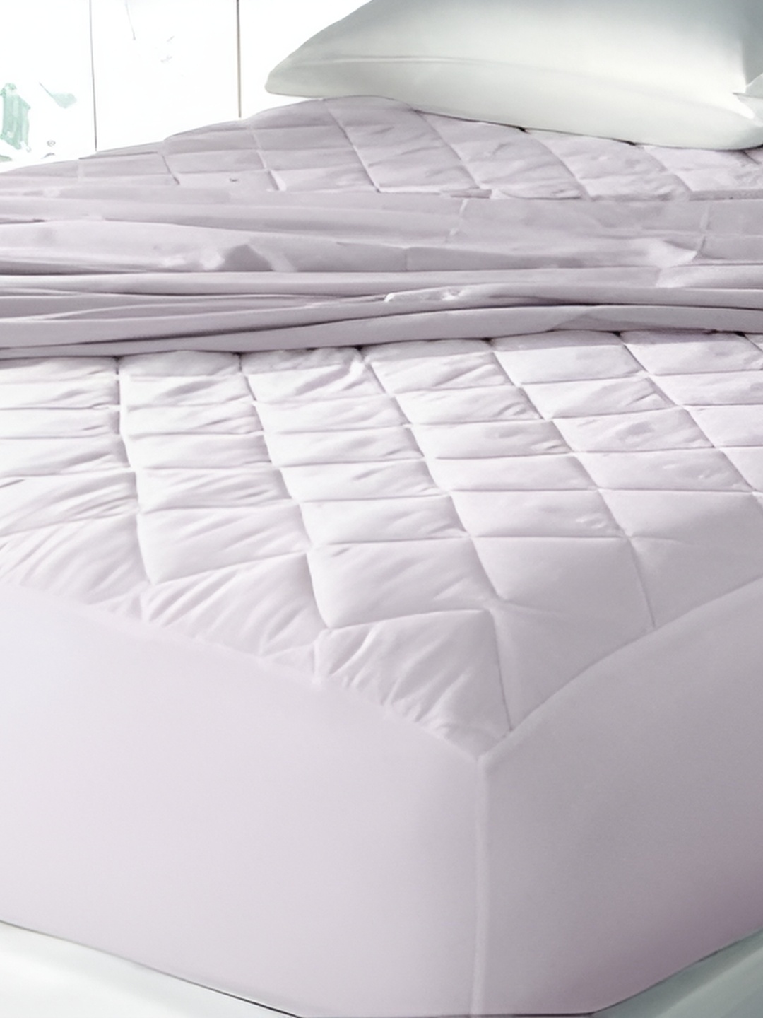 

Comfowell White Cotton Water Resistant Fitted Mattress Protector