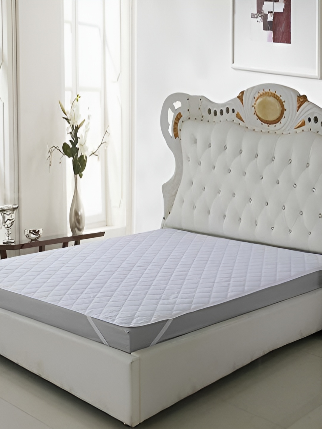 

Comfowell White Water Resistant Fitted Mattress Protector