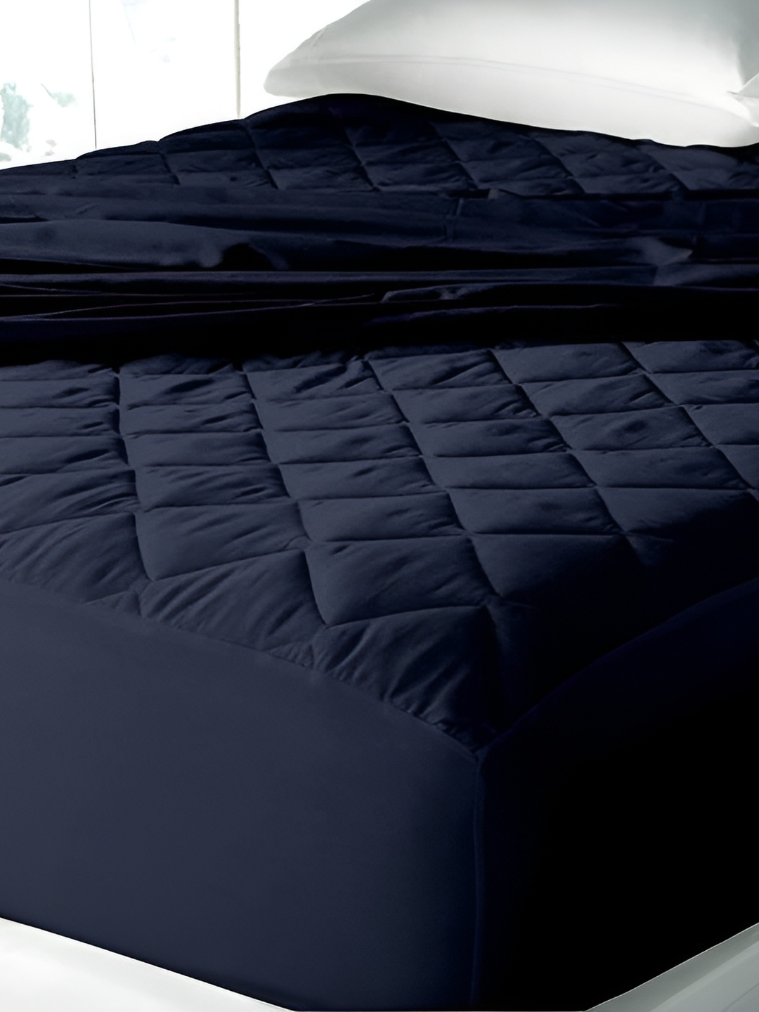 

Comfowell Blue King Water Resistant Mattress Protector