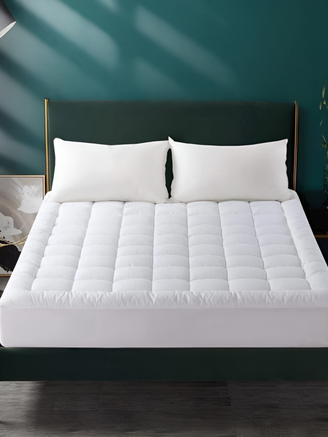 

Comfowell White Quilted Cotton Water Resistant Mattress Protector
