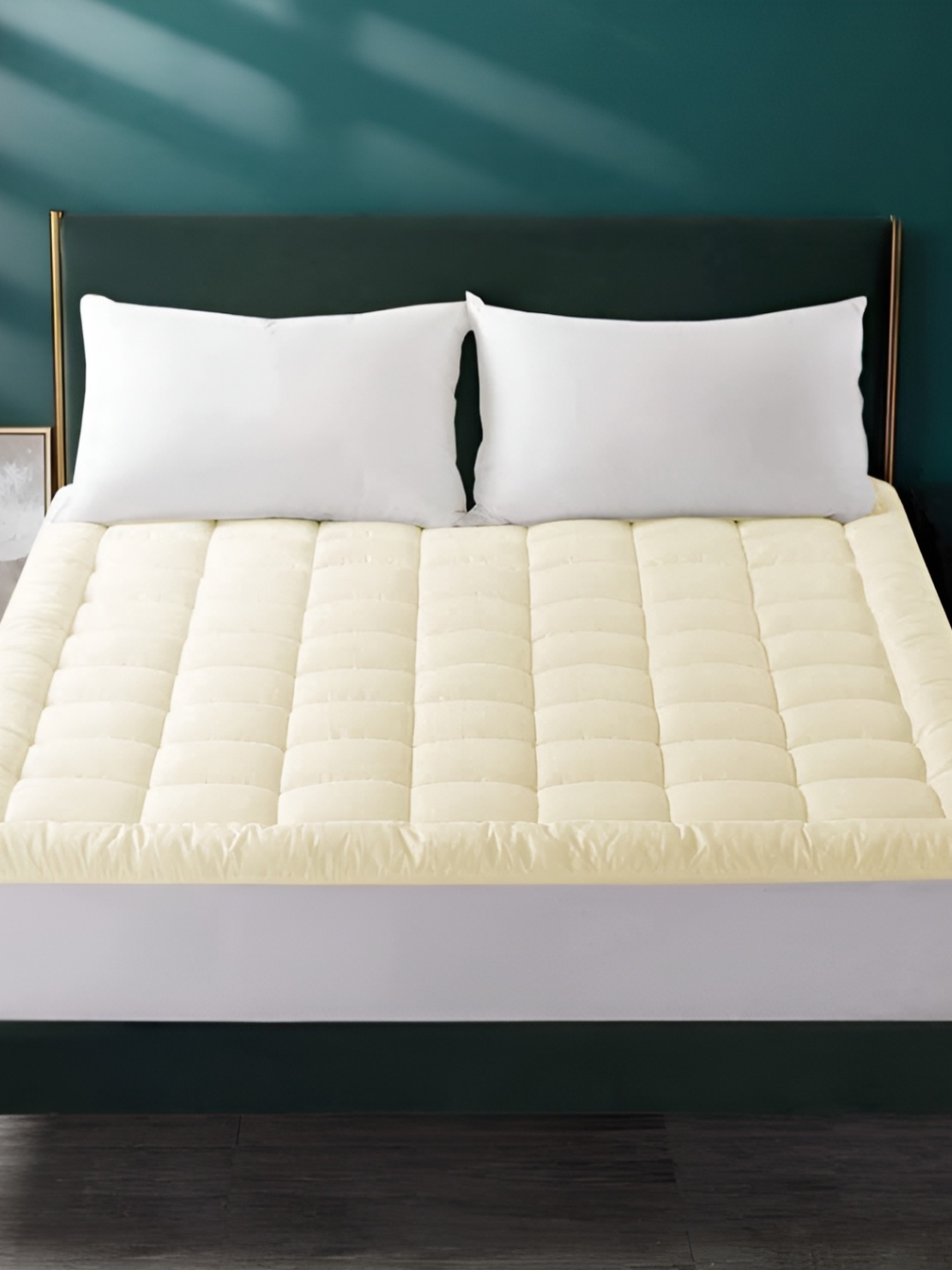 

Comfowell Beige Cotton Water Resistant Mattress Protector