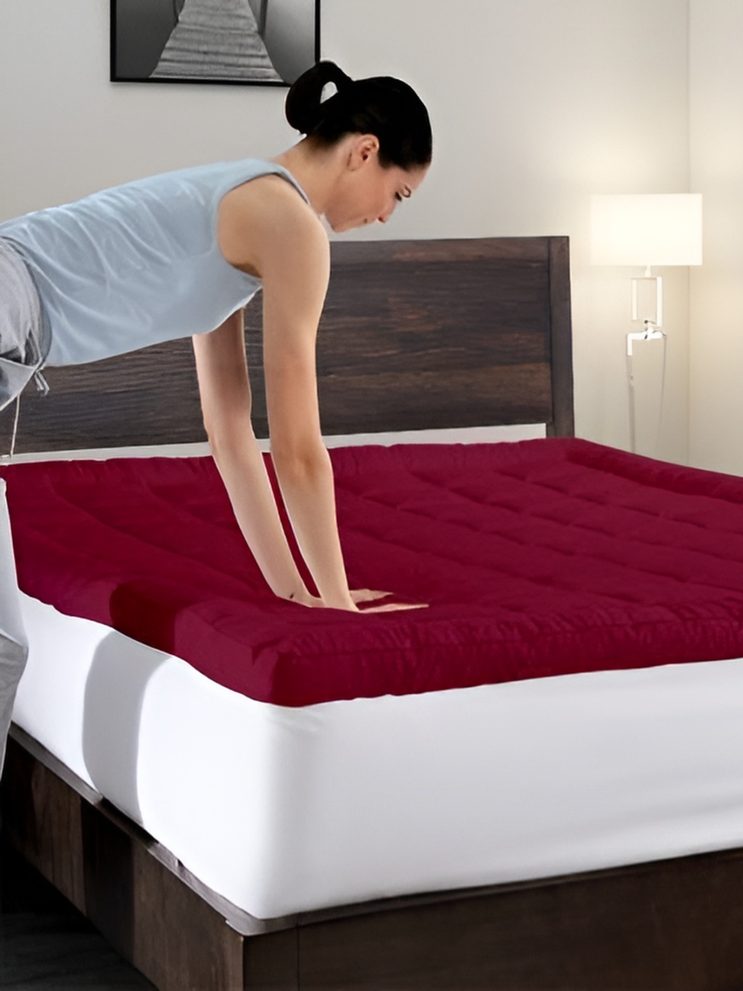 

Comfowell Maroon Cotton Water Resistant Mattress Protector