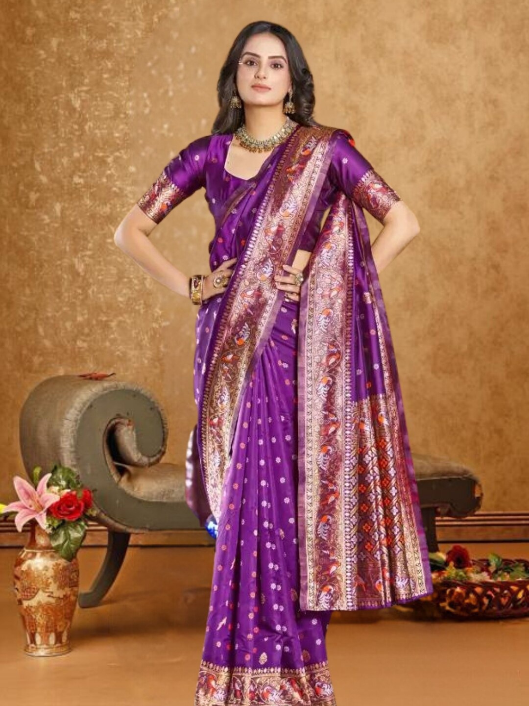 

MAGMINA Floral Woven Design Zari Art Silk Paithani Saree, Purple