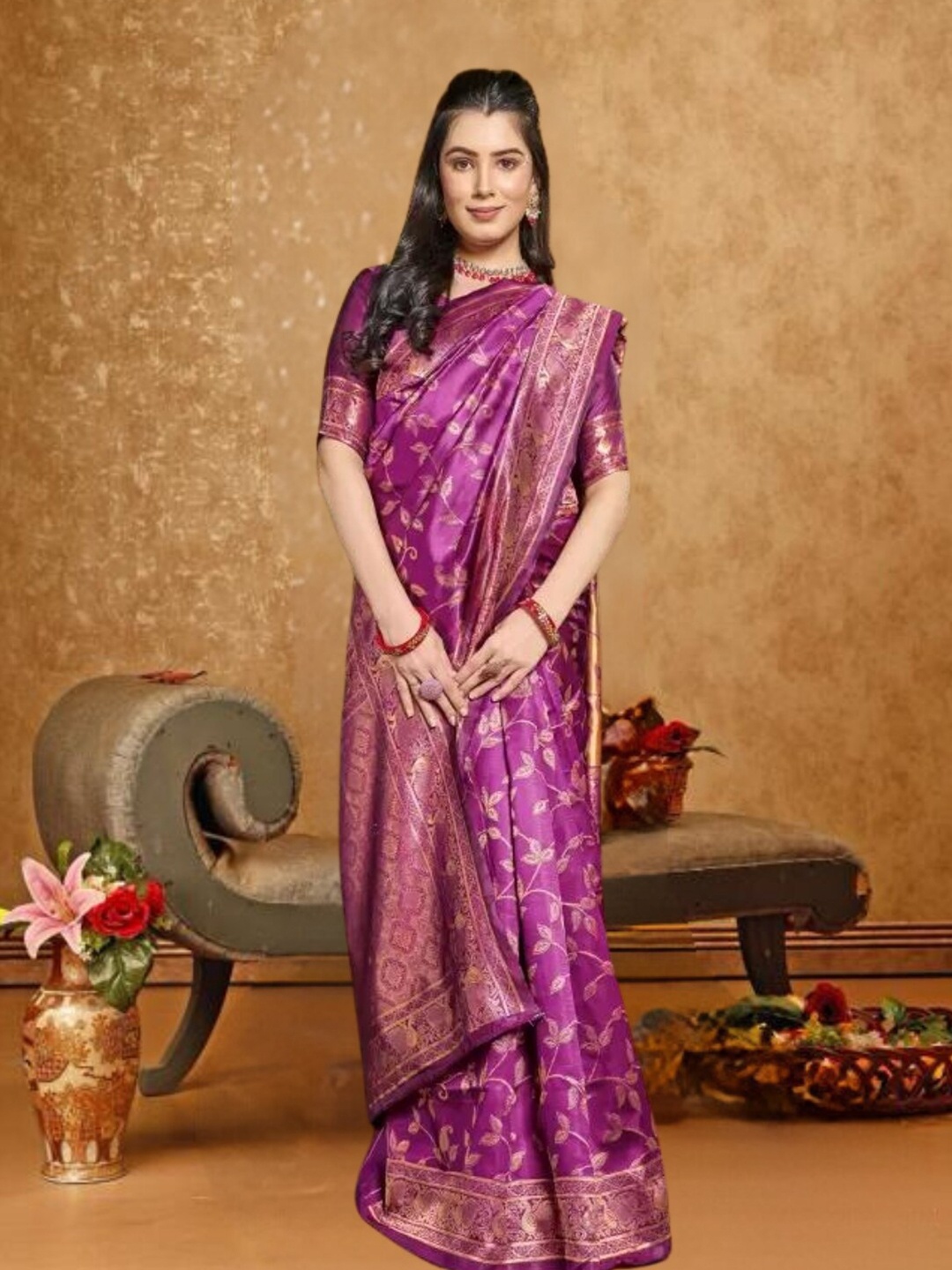 

MAGMINA Woven Design Zari Banarasi Saree, Purple