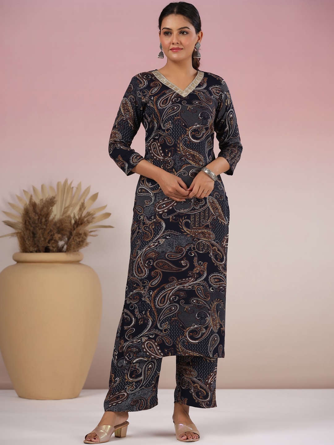 

KALINI Paisley Printed Thread Work Detailed Straight Kurta With Trouser, Navy blue