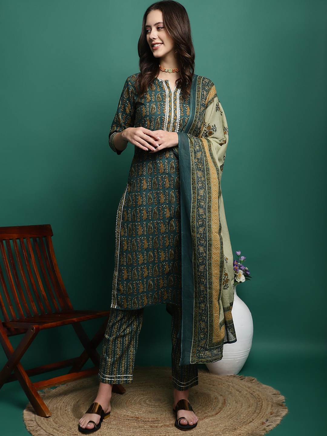 

Sangria Ethnic Motifs Printed Pure Cotton Kurta With Trousers & Duppatta, Olive