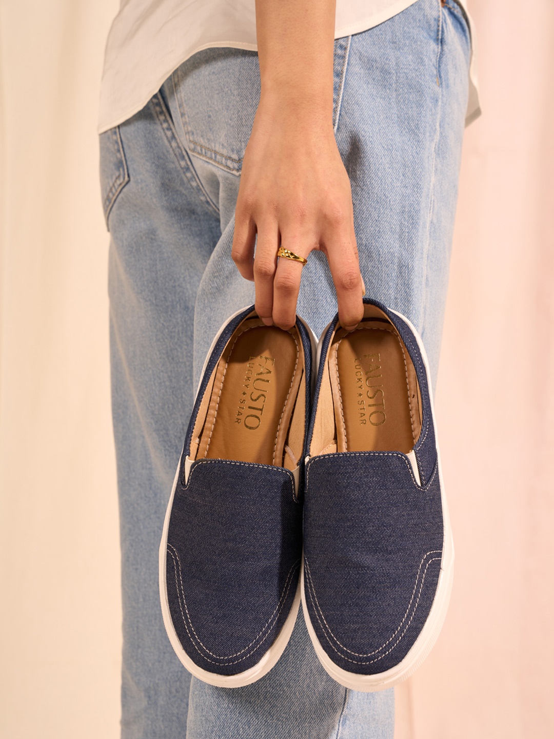 

FAUSTO Women Lightweight Comfort Insole Contrast Sole Canvas Mules, Navy blue