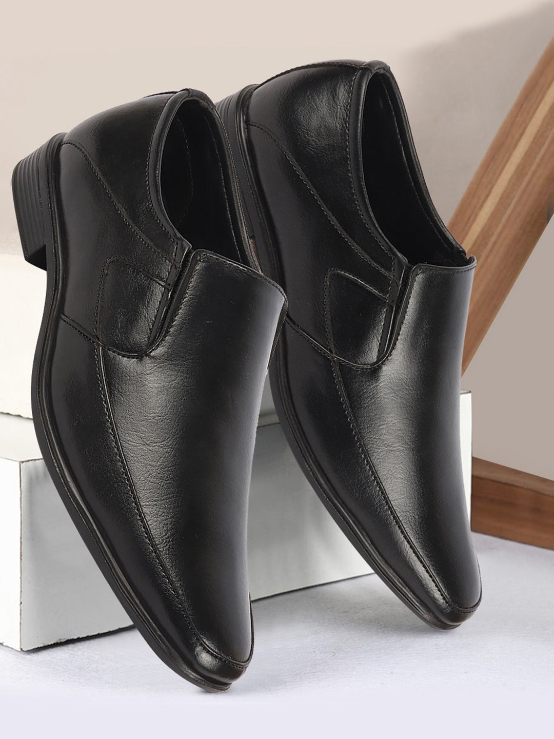 

FAUSTO Men Pointed Toe Formal Slip-On Shoes, Black