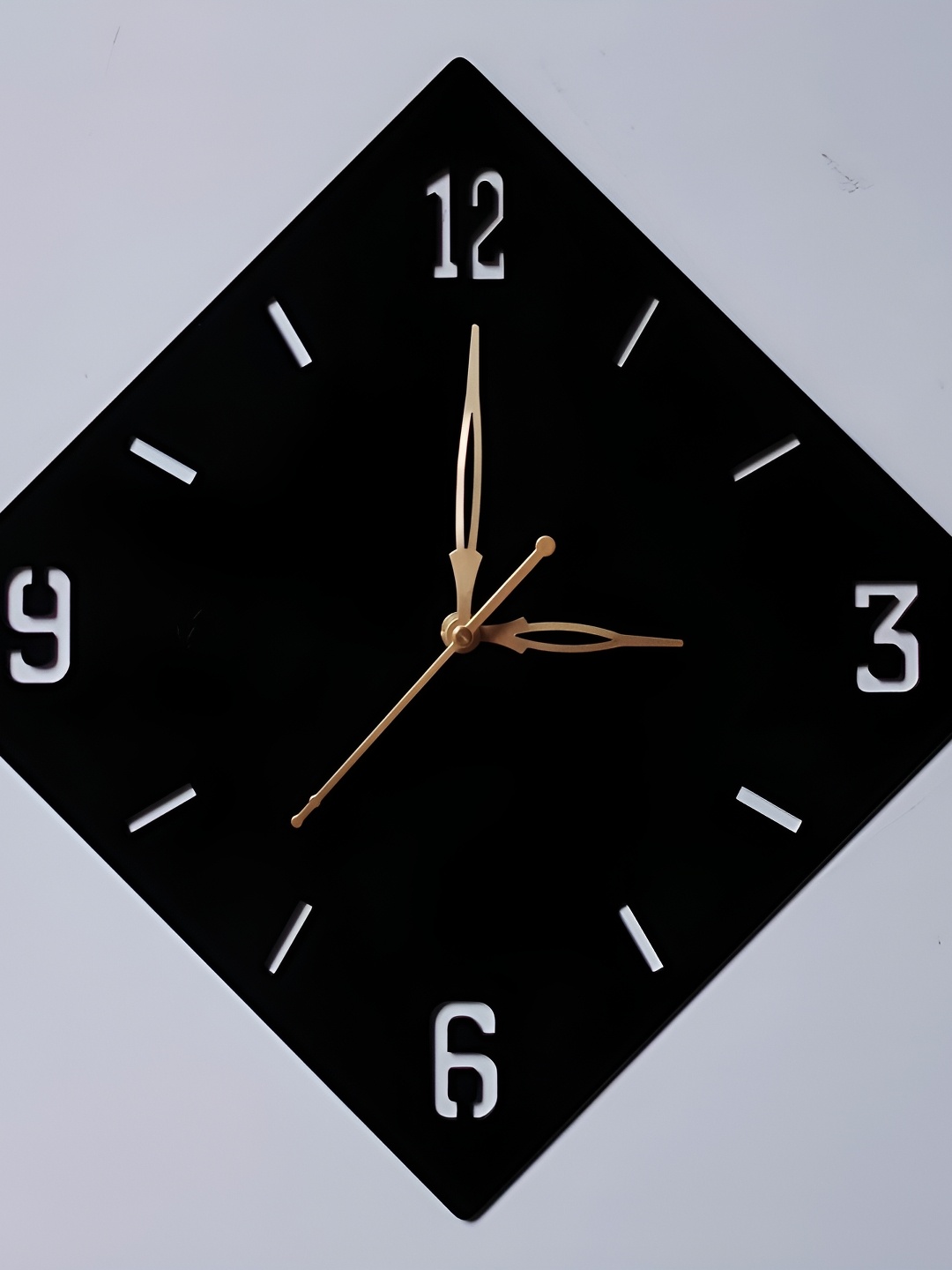 

FASTQT Black & White Wooden Square Contemporary Wall Clock