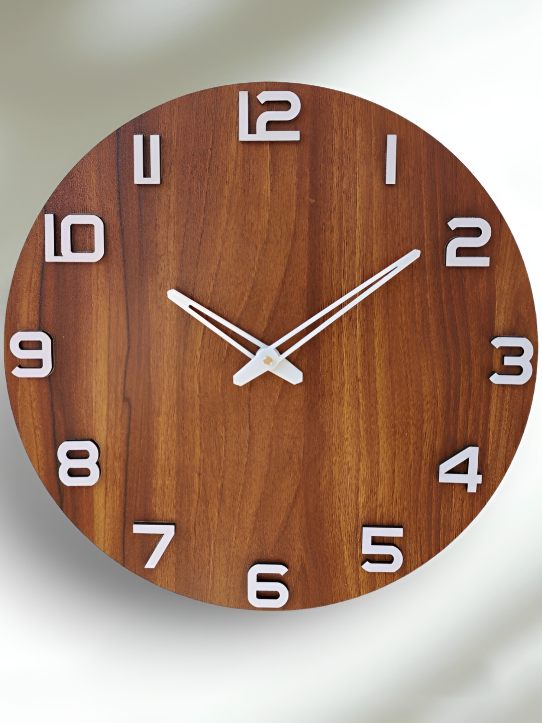 

FASTQT Brown & White Contemporary Wall Clock