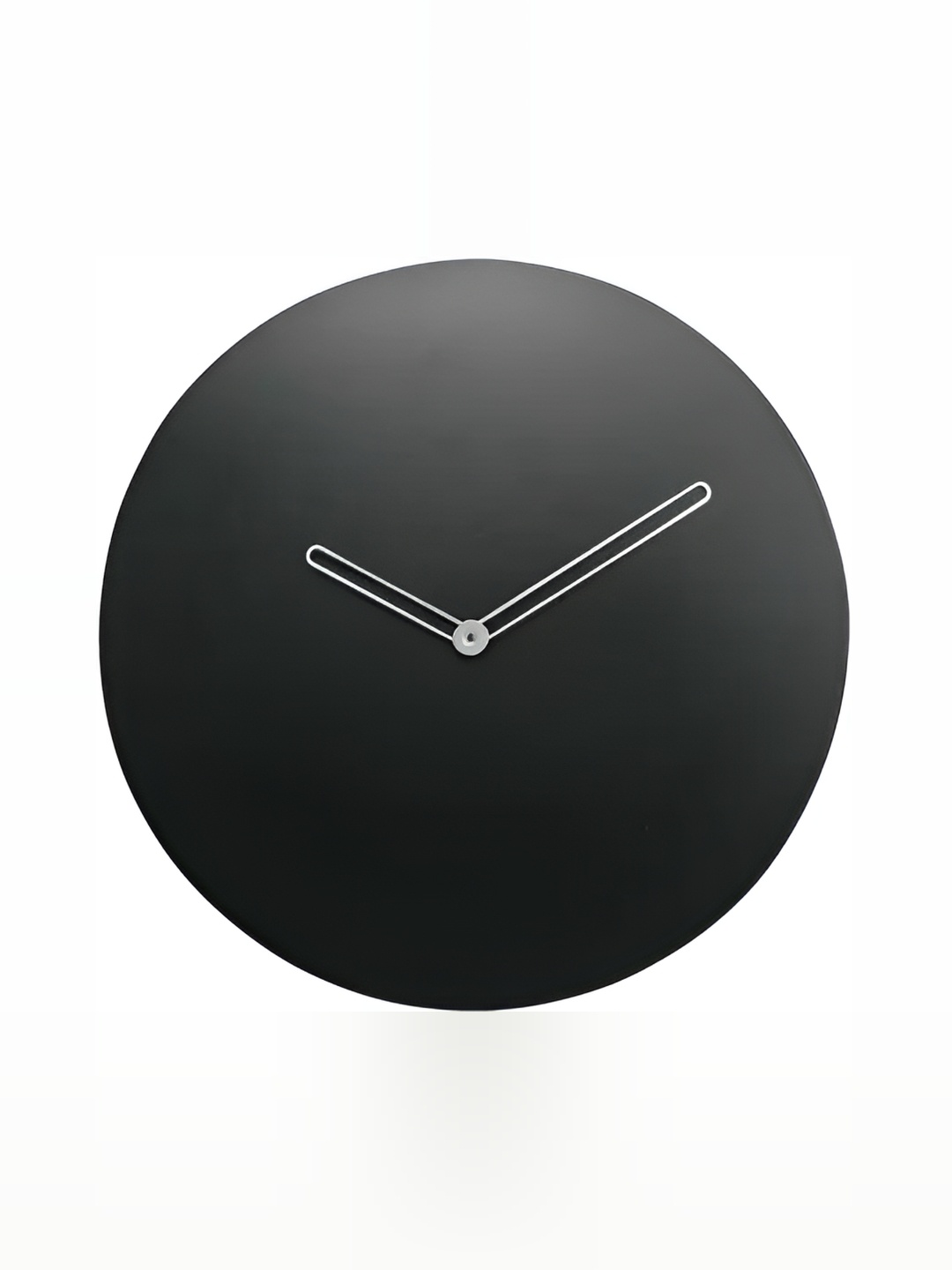 

FASTQT Black Round Analogue Contemporary Wooden Wall Clock
