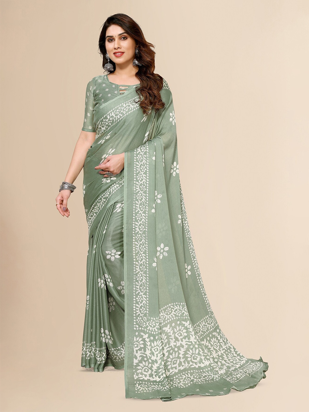 

ANAND SAREES Floral Printed Satin Saree, Green
