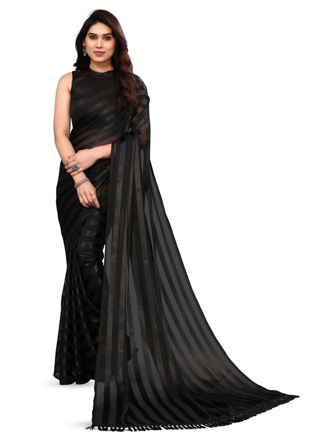 

ANAND SAREES Striped Printed Saree, Black
