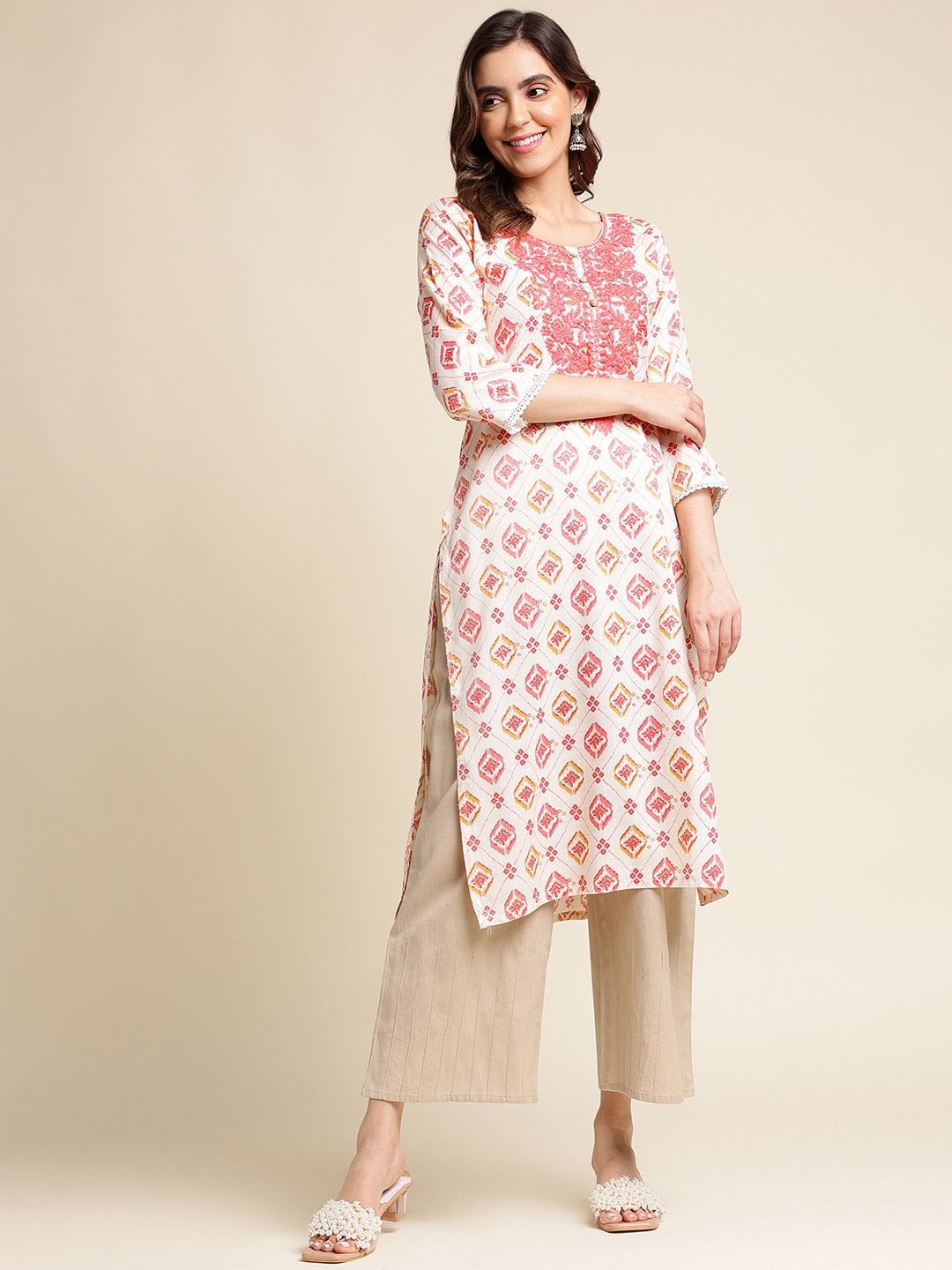 

Sangria Floral Printed Embroidered Round Neck Straight Kurta, Red