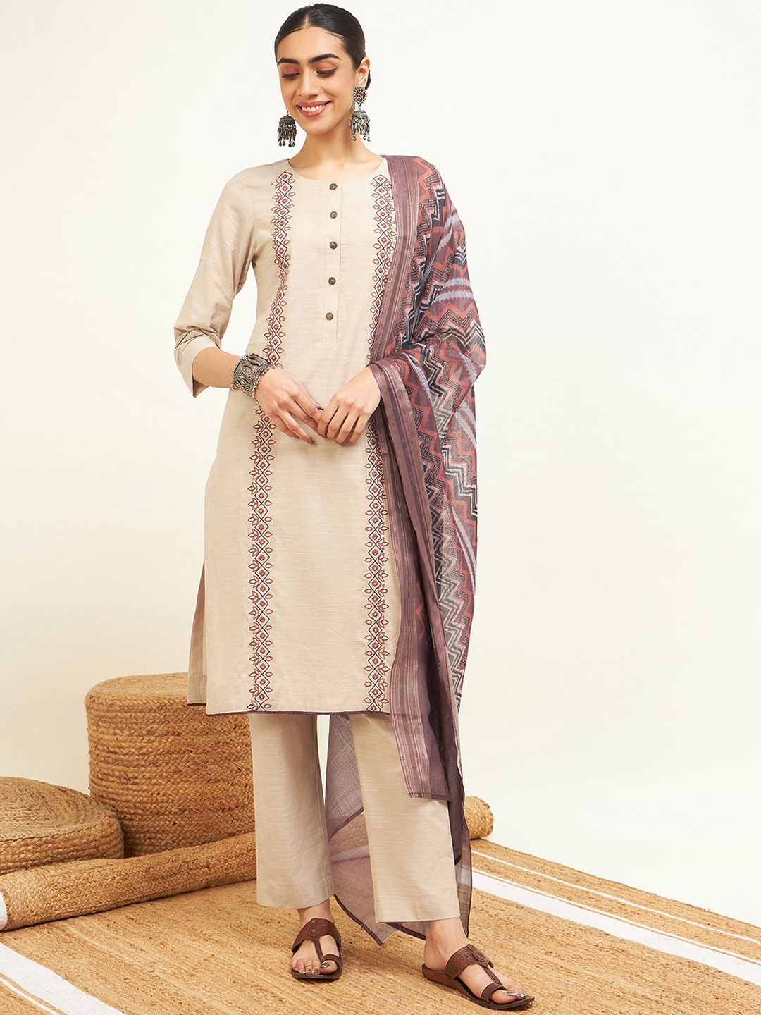 

STADO Floral Embroidered Pure Cotton Kurta with Trousers & With Dupatta, Beige