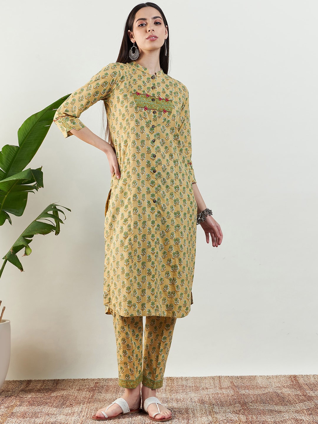 

STADO Floral Printed Pure Cotton Kurta with Trousers, Yellow