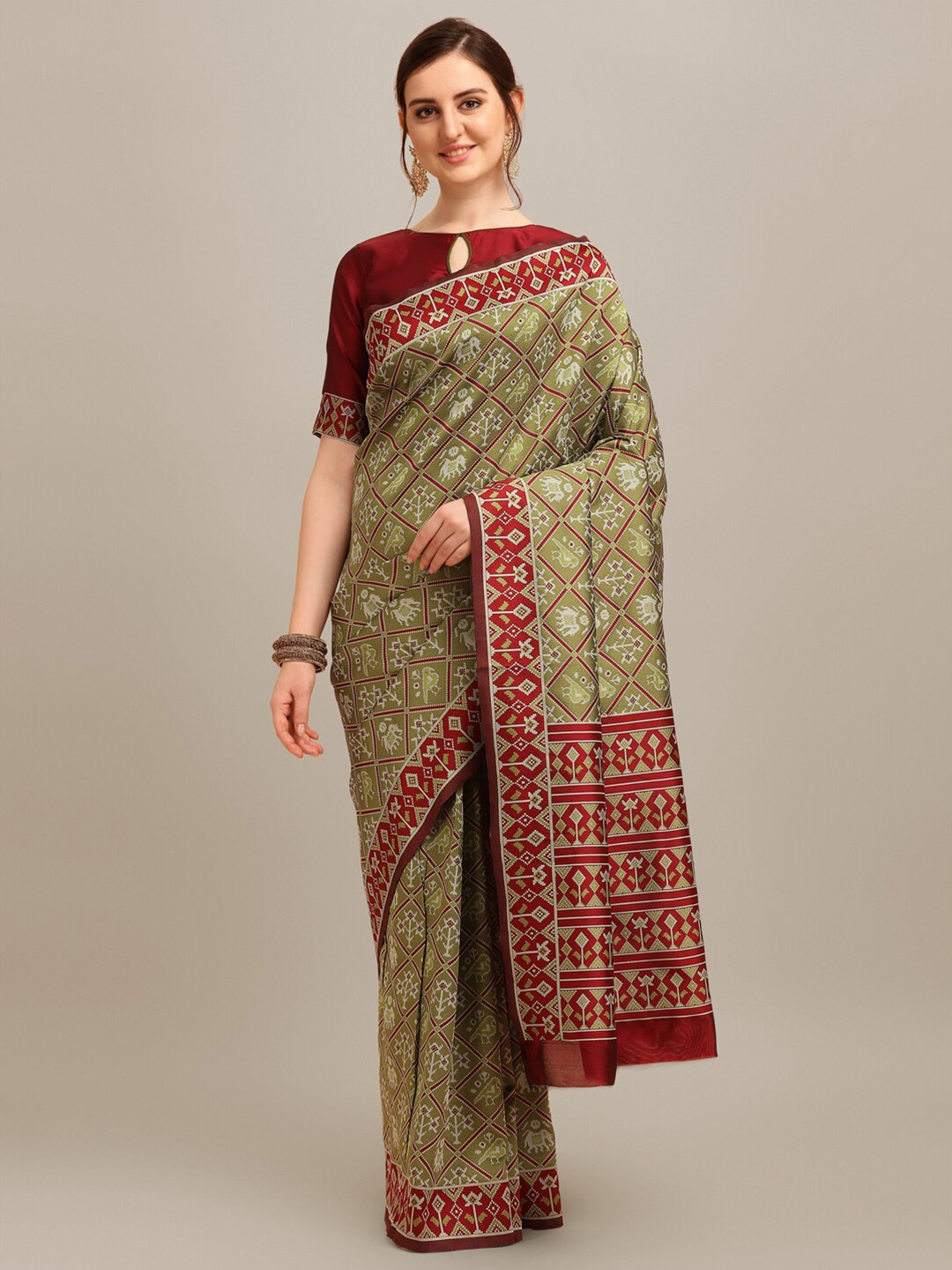 

SERONA FABRICS Ethnic Motifs Woven Design Zari Banarasi Saree, Green