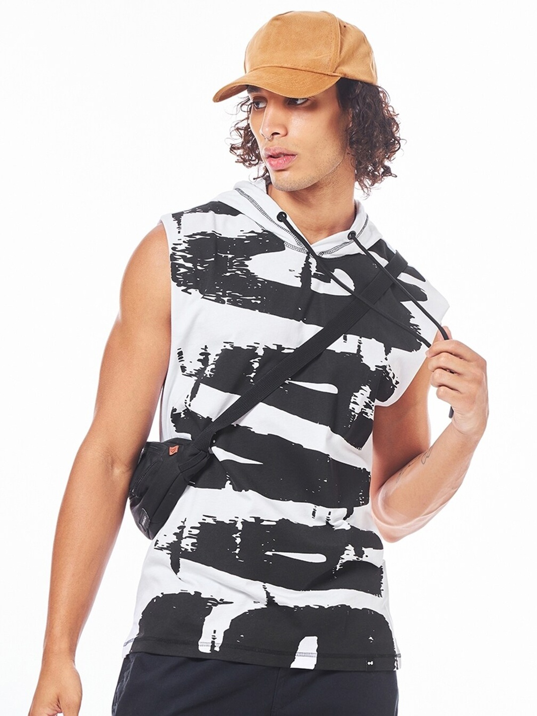 

Bewakoof Abstract Printed Hooded Sleeveless Cotton T-shirt, White