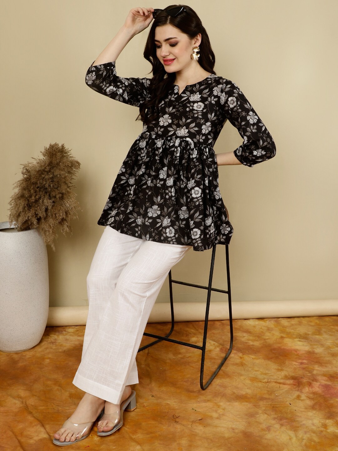 

NISHABD Floral Print Regular Sleeve Cotton Empire Top, Black