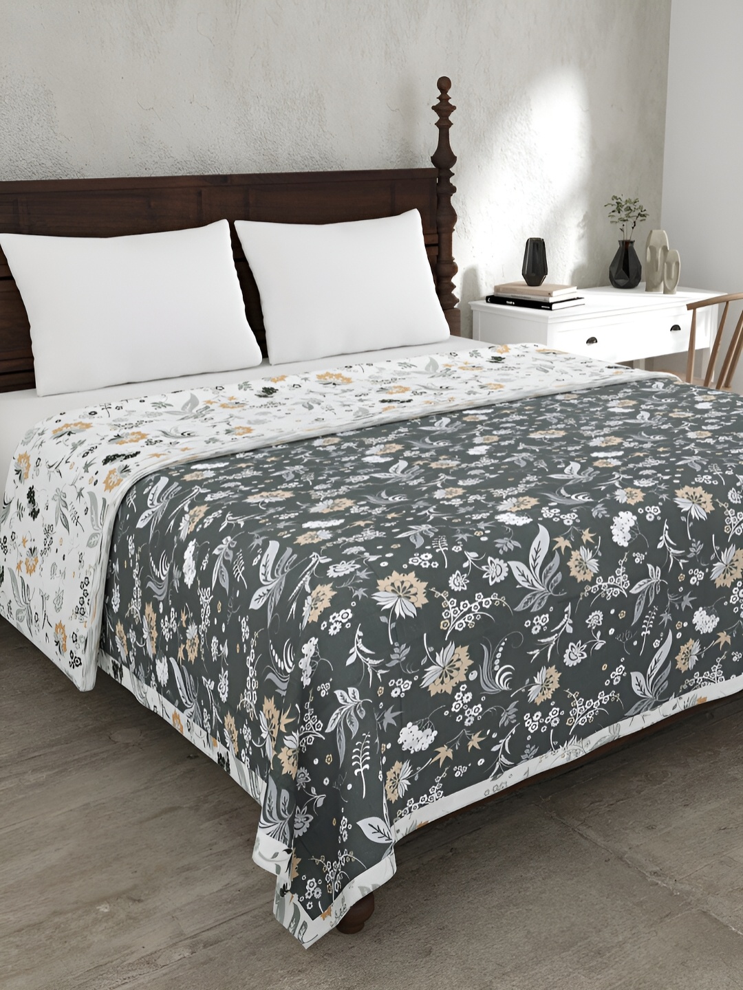 

JAIPUR FABRIC Flowery Spring Grey Floral 150 GSM Cotton Reversible Double Bed Dohar