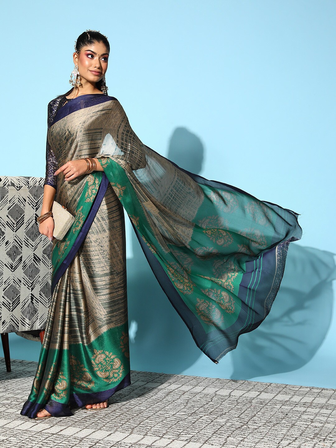 

Mitera Abstract Printed Party Wear saree, Blue