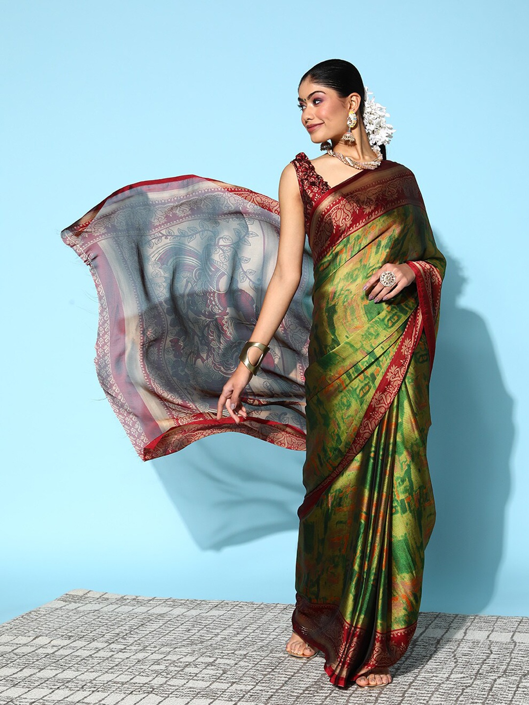 

Mitera Abstract Printed Party Wear saree, Green